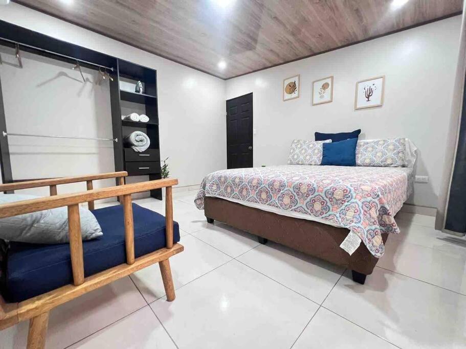 Апартаменты Departamento H Gonzalez 2 Алахуэла Экстерьер фото