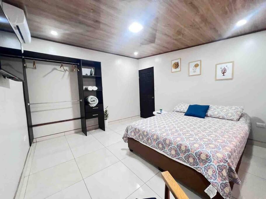 Апартаменты Departamento H Gonzalez 2 Алахуэла Экстерьер фото